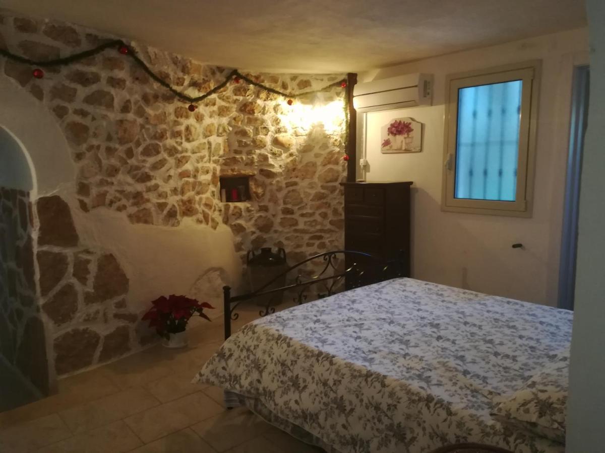 Trullo Alessandro E Villa Raffaela San Vito dei Normanni Exterior foto